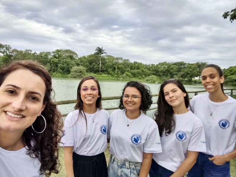 Ecologia Humana do Oceano Environmental Education Brazil in Species Conservation